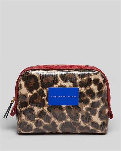 marc jacobs cosmetic case
